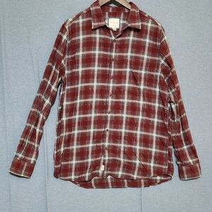 American Eagle Men's Red Plaid Shirt. LT